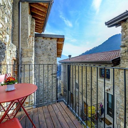Casa Nel Borgo - Il Picchio Apartment Tremosine Bagian luar foto