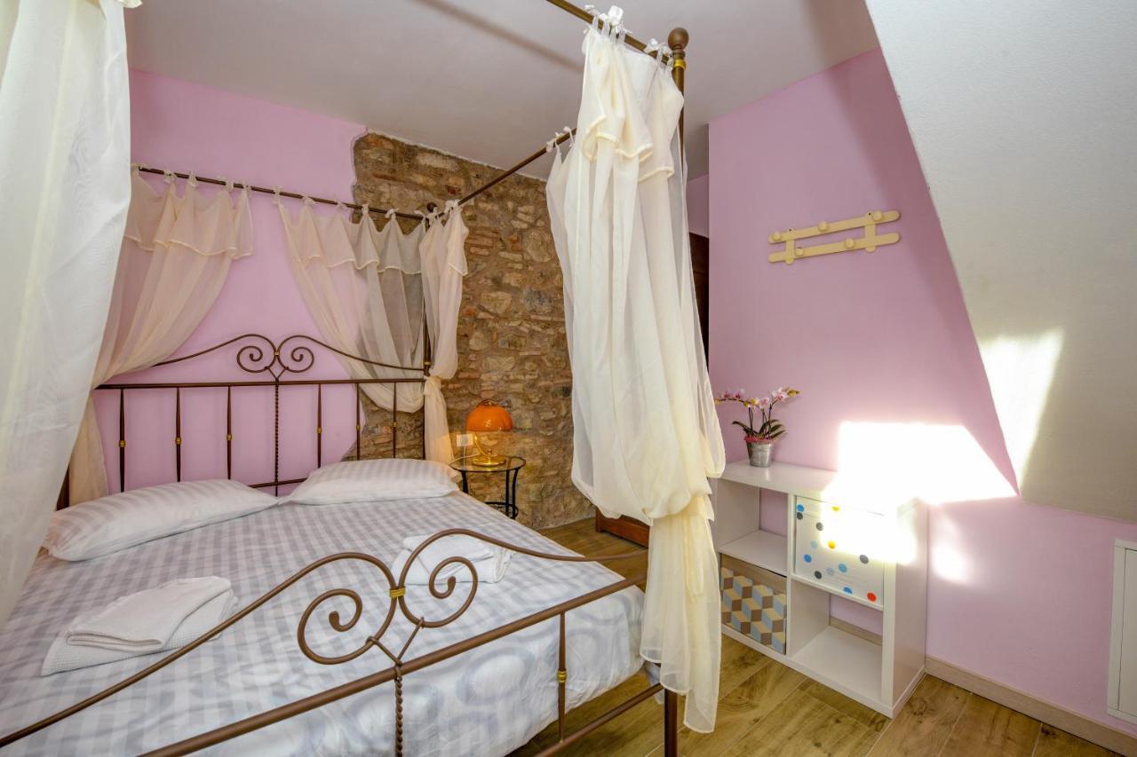 Casa Nel Borgo - Il Picchio Apartment Tremosine Bagian luar foto