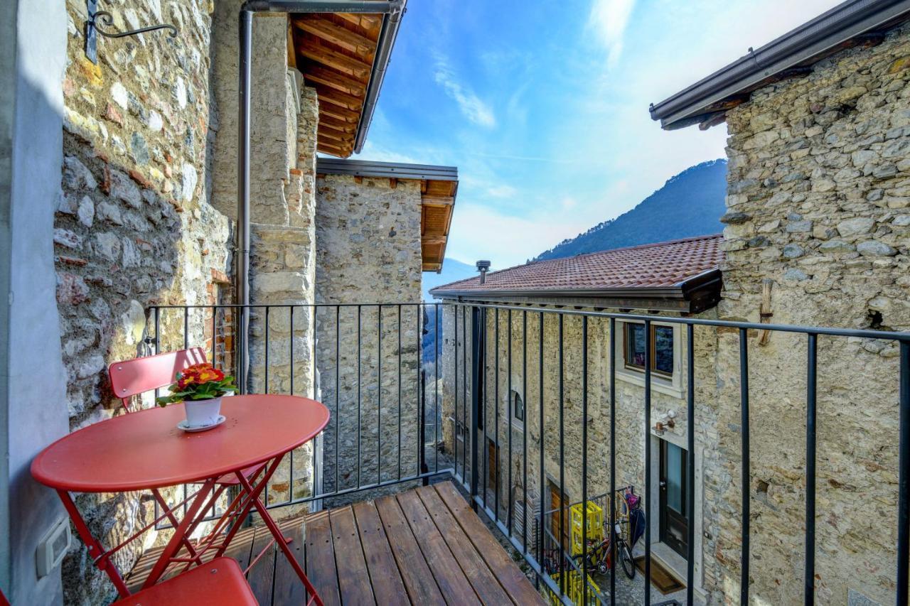 Casa Nel Borgo - Il Picchio Apartment Tremosine Bagian luar foto